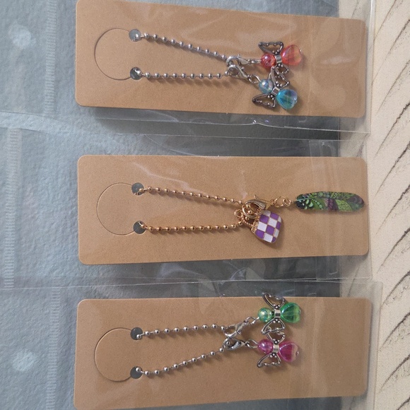 (BUY NOW)3 pcs of mixed Fashion bag charm keychains,MULTI, NIP(I Have Multiples) - Picture 5 of 6